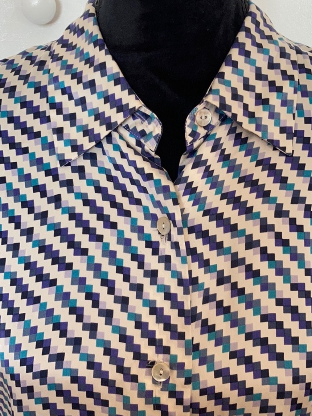 Austin Reed Silk Geometric Print Button-Up Blouse in Navy, Teal, Cream 10p